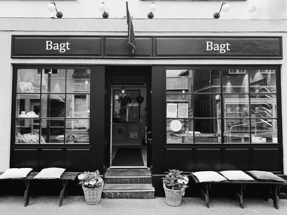 Bagt HORNBÆK
